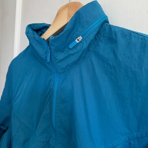 Lululemon Evergreen Cropped Anorak
Hawaiian Blue - Picture 8 of 15